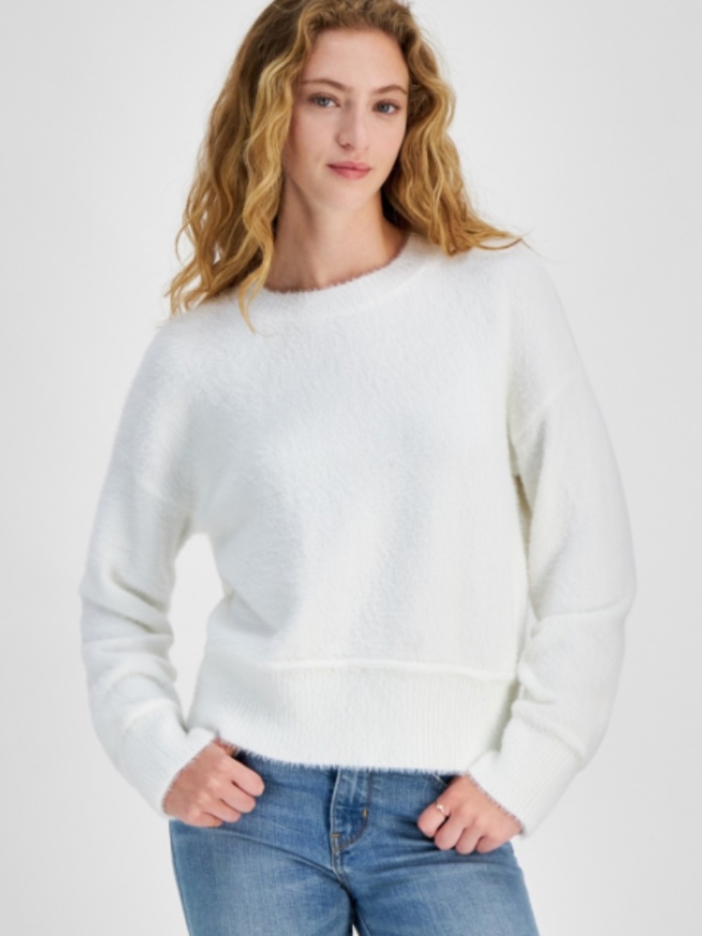 Hippie Rose Juniors' Cozy Drop-Shoulder Eyelash Crewneck Sweater - SIZE L NWT